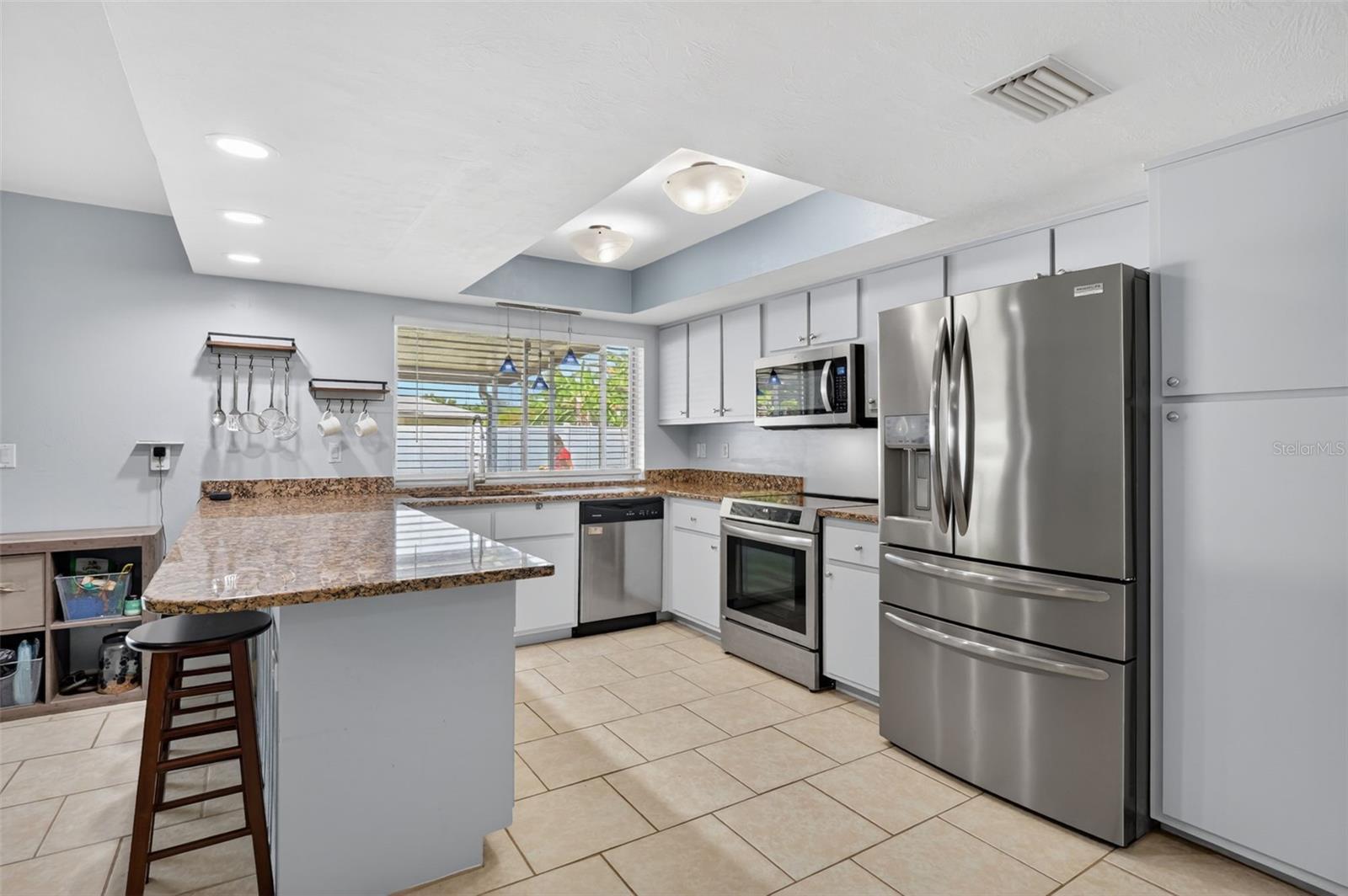 1305 SE 37TH TER, CAPE CORAL, FL — photo 10