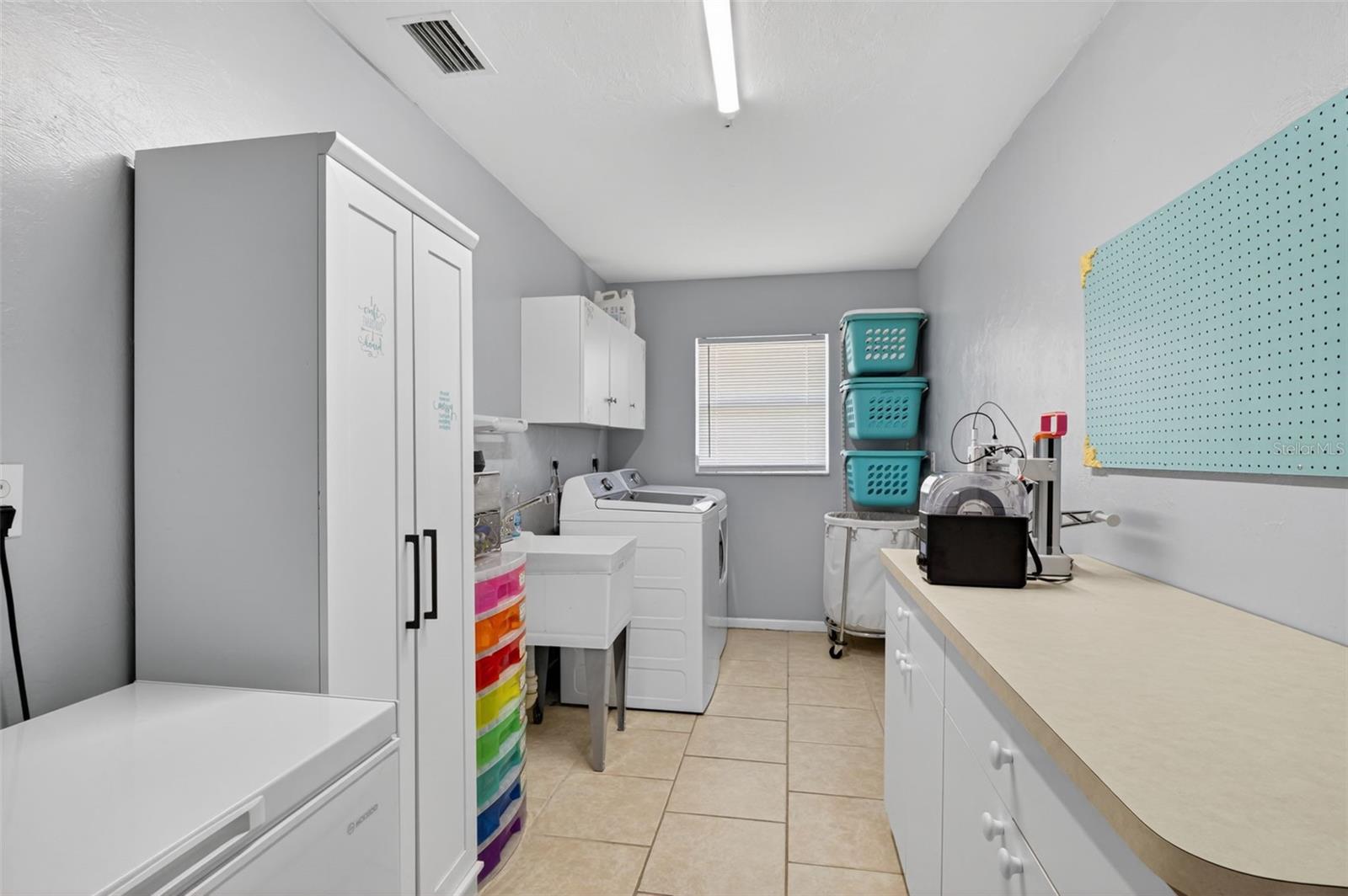 1305 SE 37TH TER, CAPE CORAL, FL — photo 15