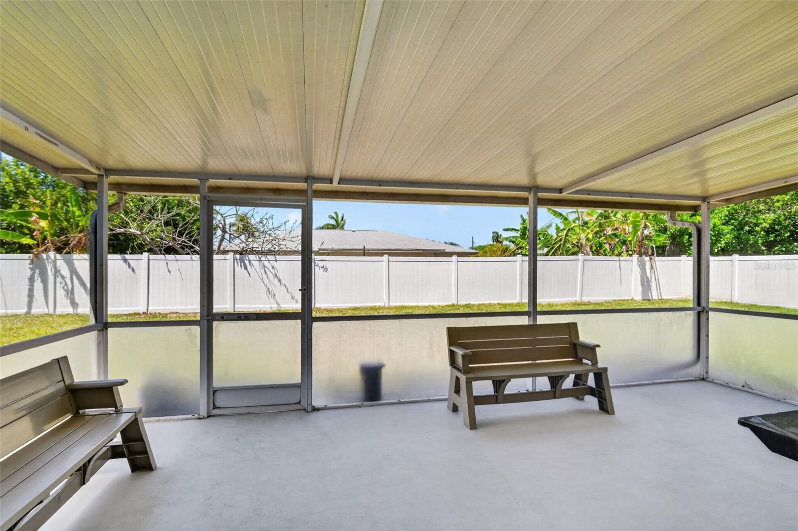 1305 SE 37TH TER, CAPE CORAL, FL — photo 29