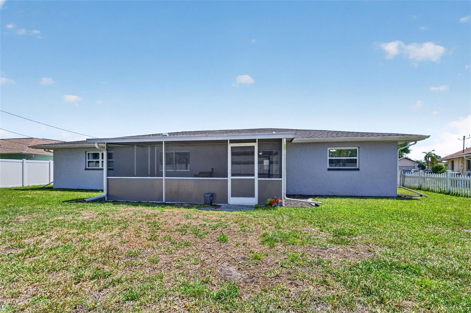 1305 SE 37TH TER, CAPE CORAL, FL — photo 33