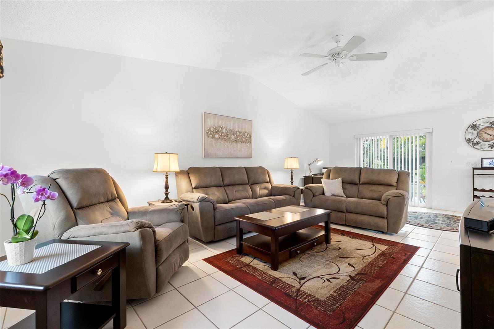 3143 37TH LN S #B, ST PETERSBURG, FL — photo 23