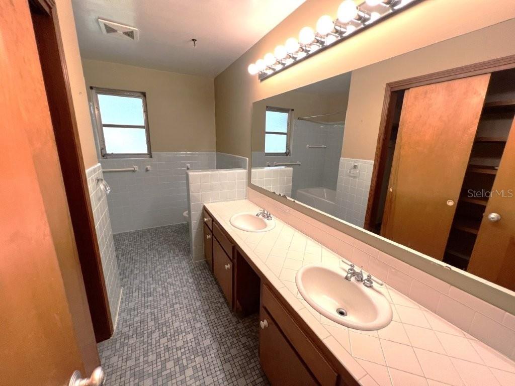 106 SW 38TH ST, GAINESVILLE, FL — photo 14