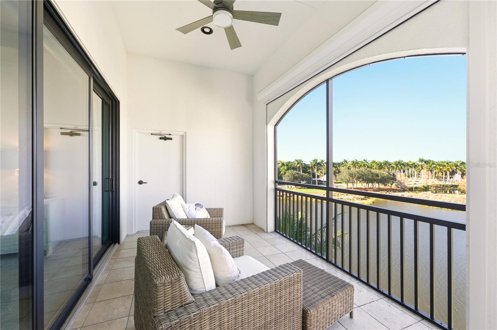 2555 MARQUESA ROYALE LN #PH 302, NAPLES, FL — photo 28