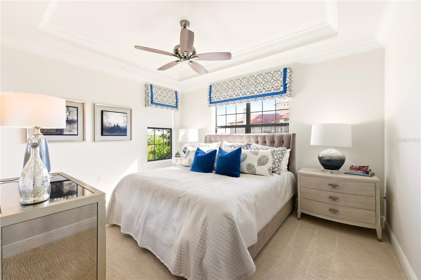 2555 MARQUESA ROYALE LN #PH 302, NAPLES, FL — photo 33