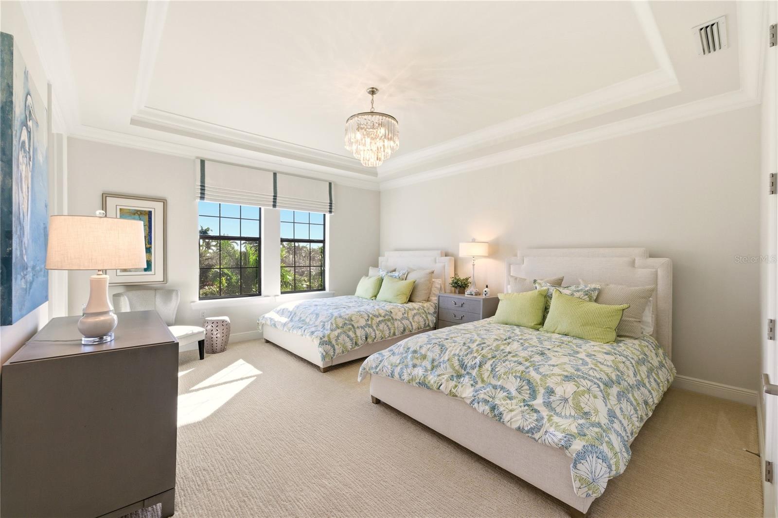 2555 MARQUESA ROYALE LN #PH 302, NAPLES, FL — photo 37