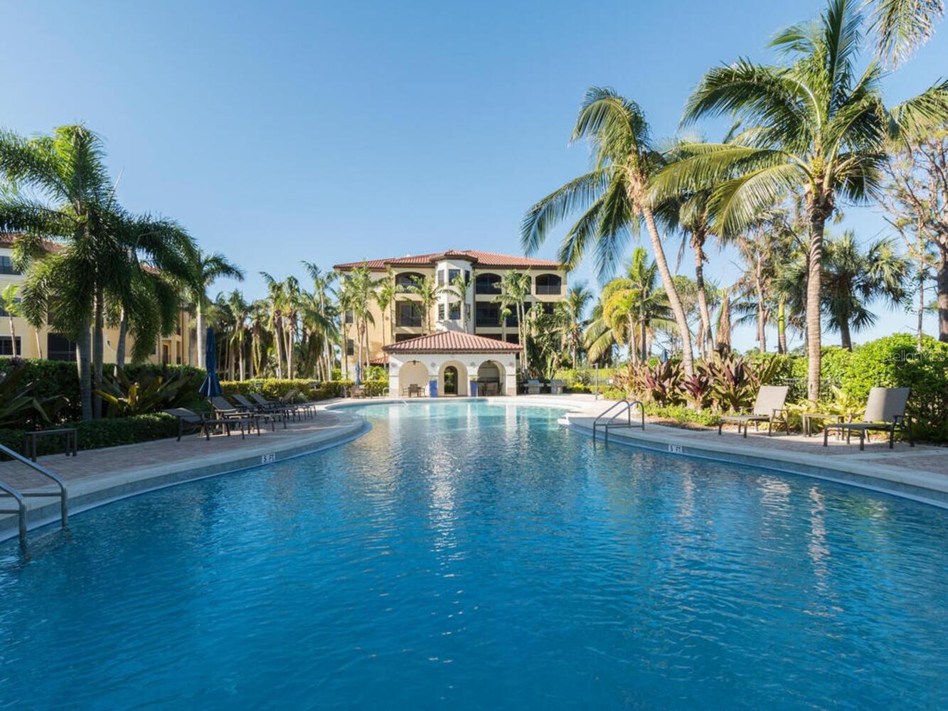 2555 MARQUESA ROYALE LN #PH 302, NAPLES, FL — photo 54