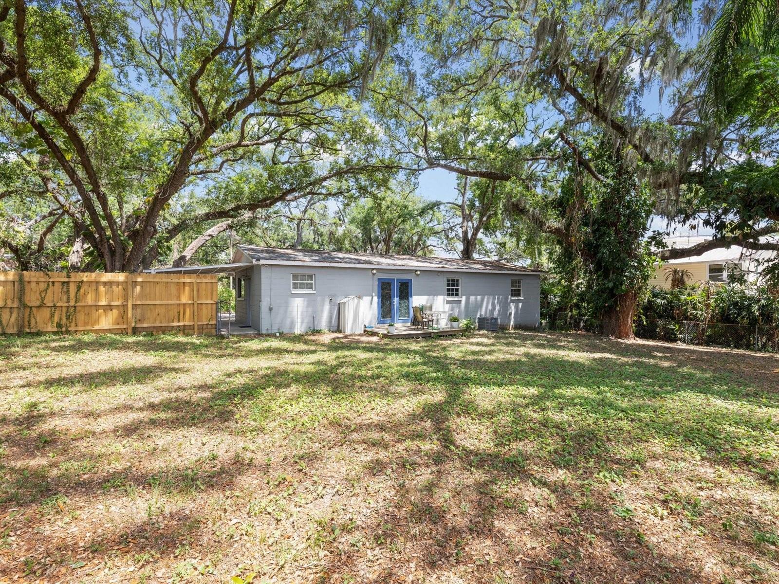 8512 N 29TH STREET, TAMPA, FL — photo 7