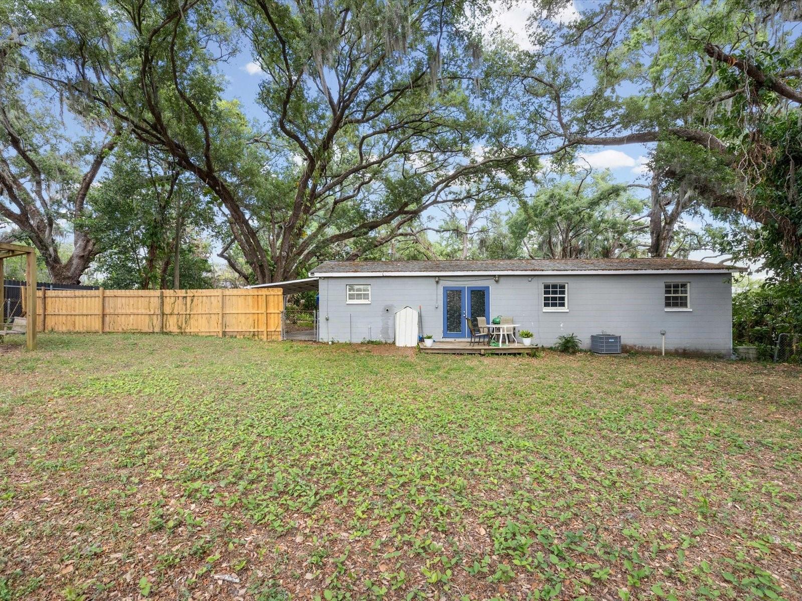 8512 N 29TH STREET, TAMPA, FL — photo 35