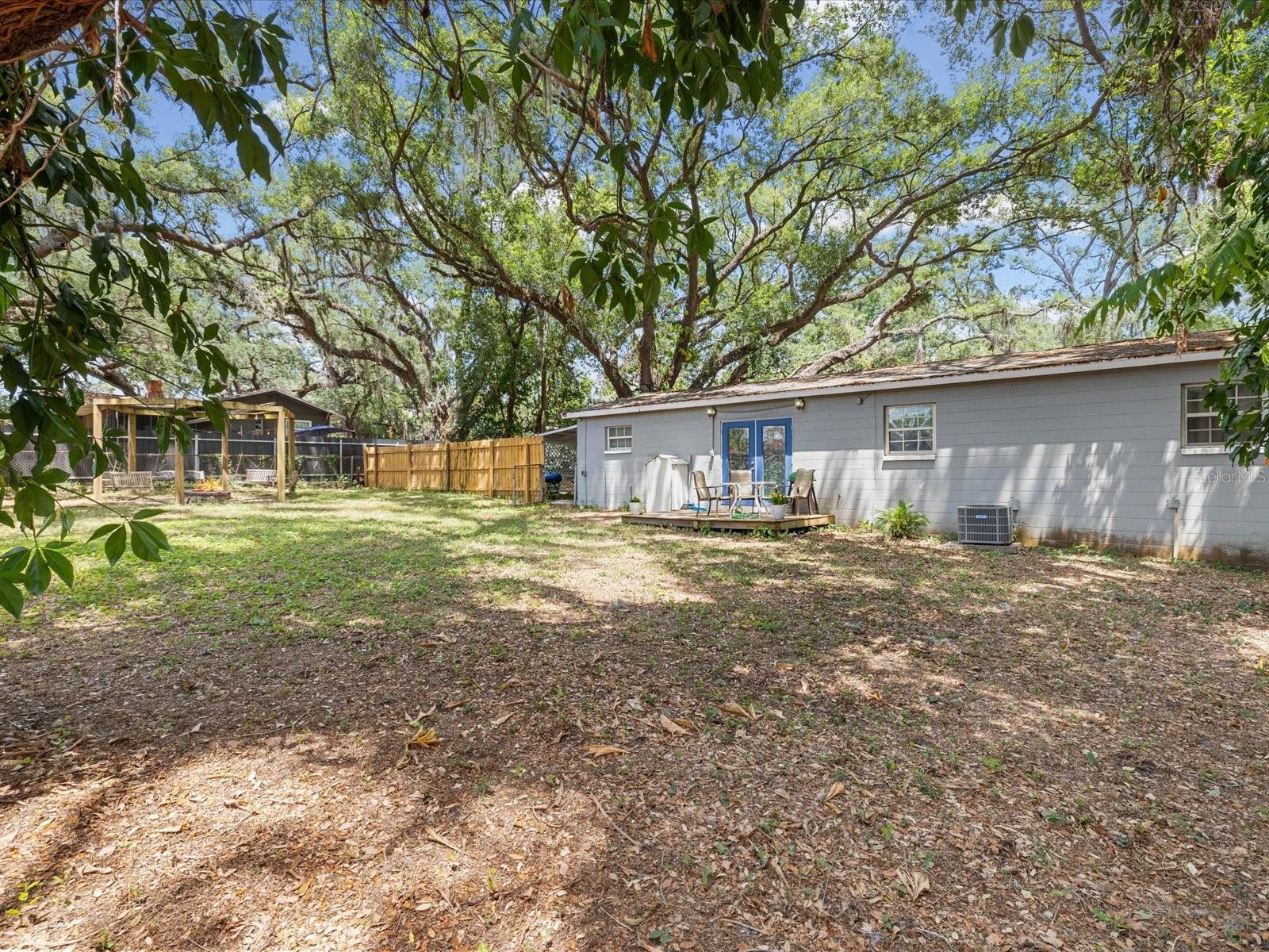 8512 N 29TH STREET, TAMPA, FL — photo 37