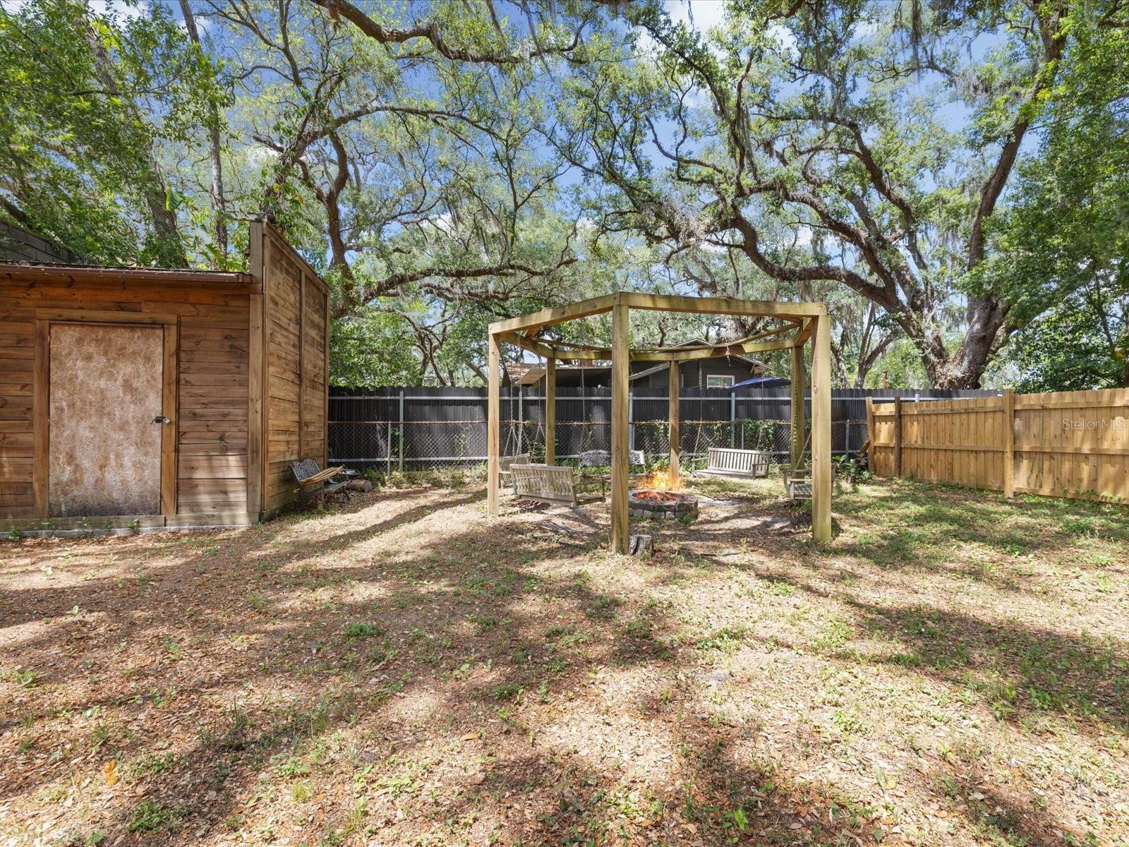 8512 N 29TH STREET, TAMPA, FL — photo 40