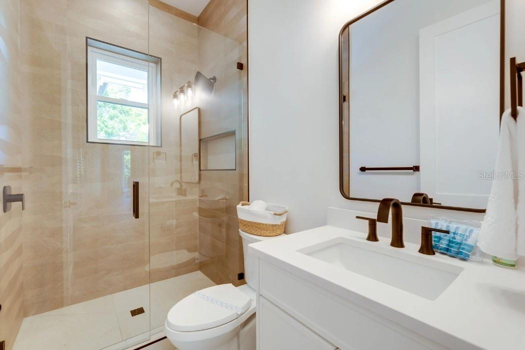 9407 GULF DR, ANNA MARIA, FL — photo 34