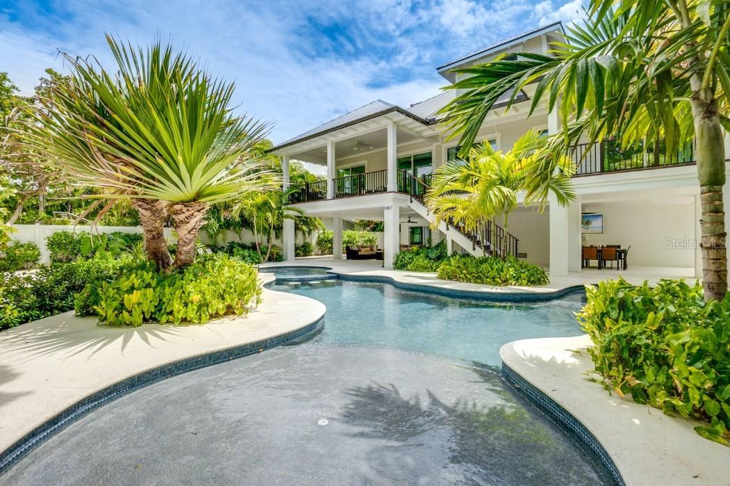 9407 GULF DR, ANNA MARIA, FL — photo 45