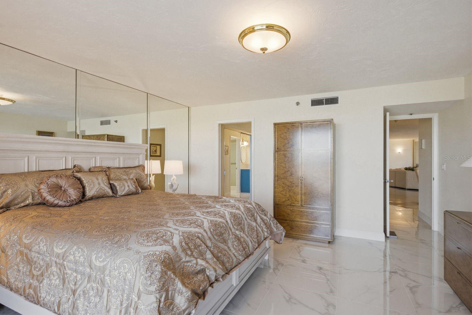 1600 GULF BLVD #817, CLEARWATER BEACH, FL — photo 15