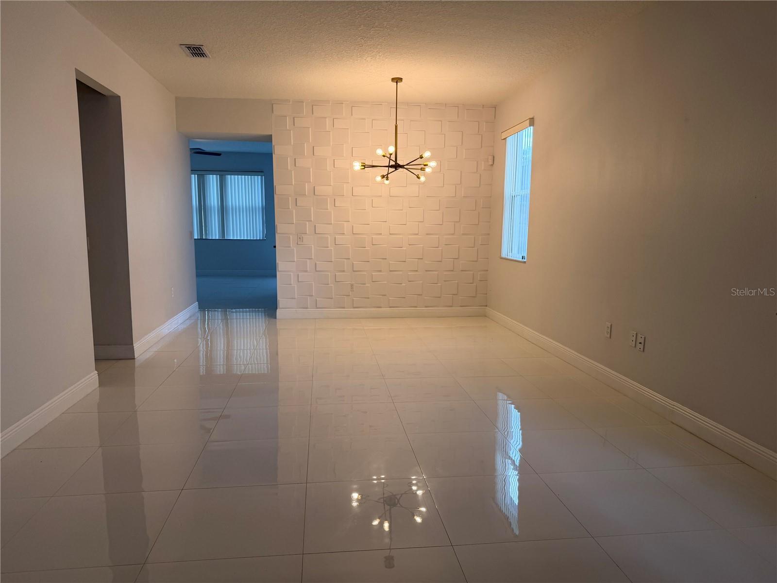 1112 PINE RIDGE DR, DAVENPORT, FL — photo 2