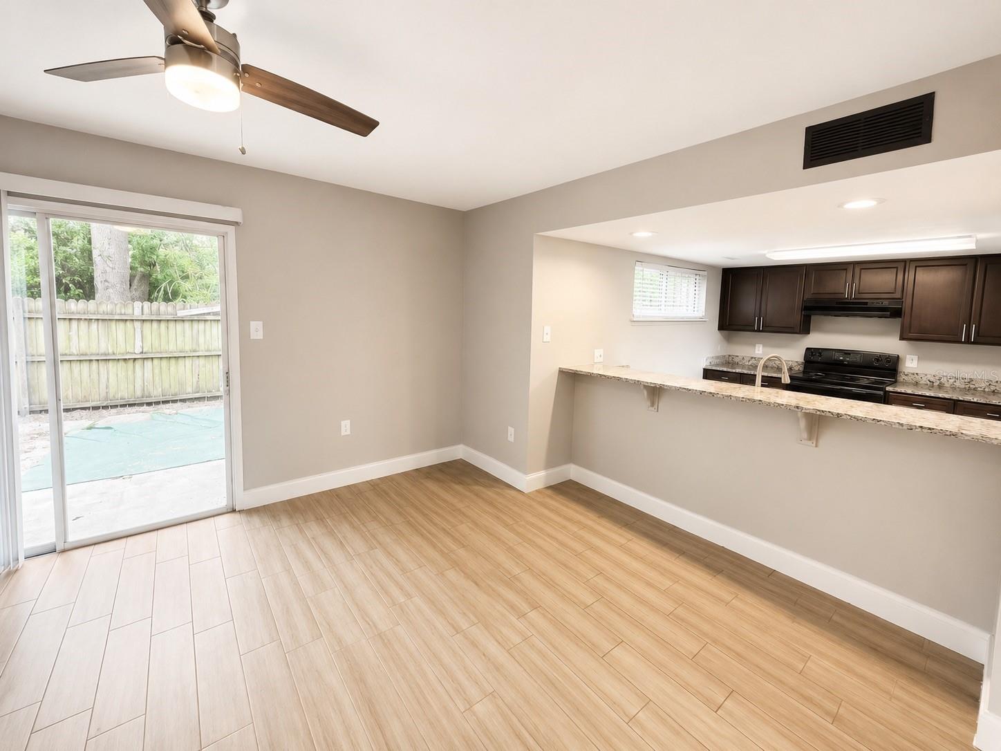 3922 CRAYRICH CIR #C-4, ORLANDO, FL — photo 3