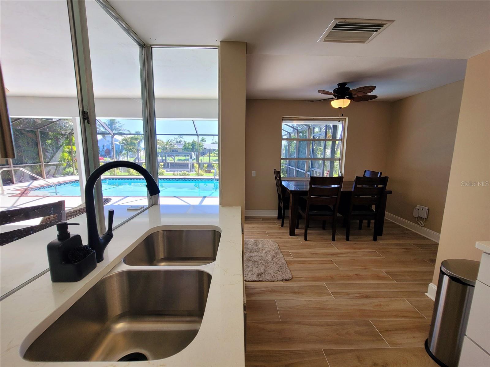 4815 SORRENTO CT, CAPE CORAL, FL — photo 14