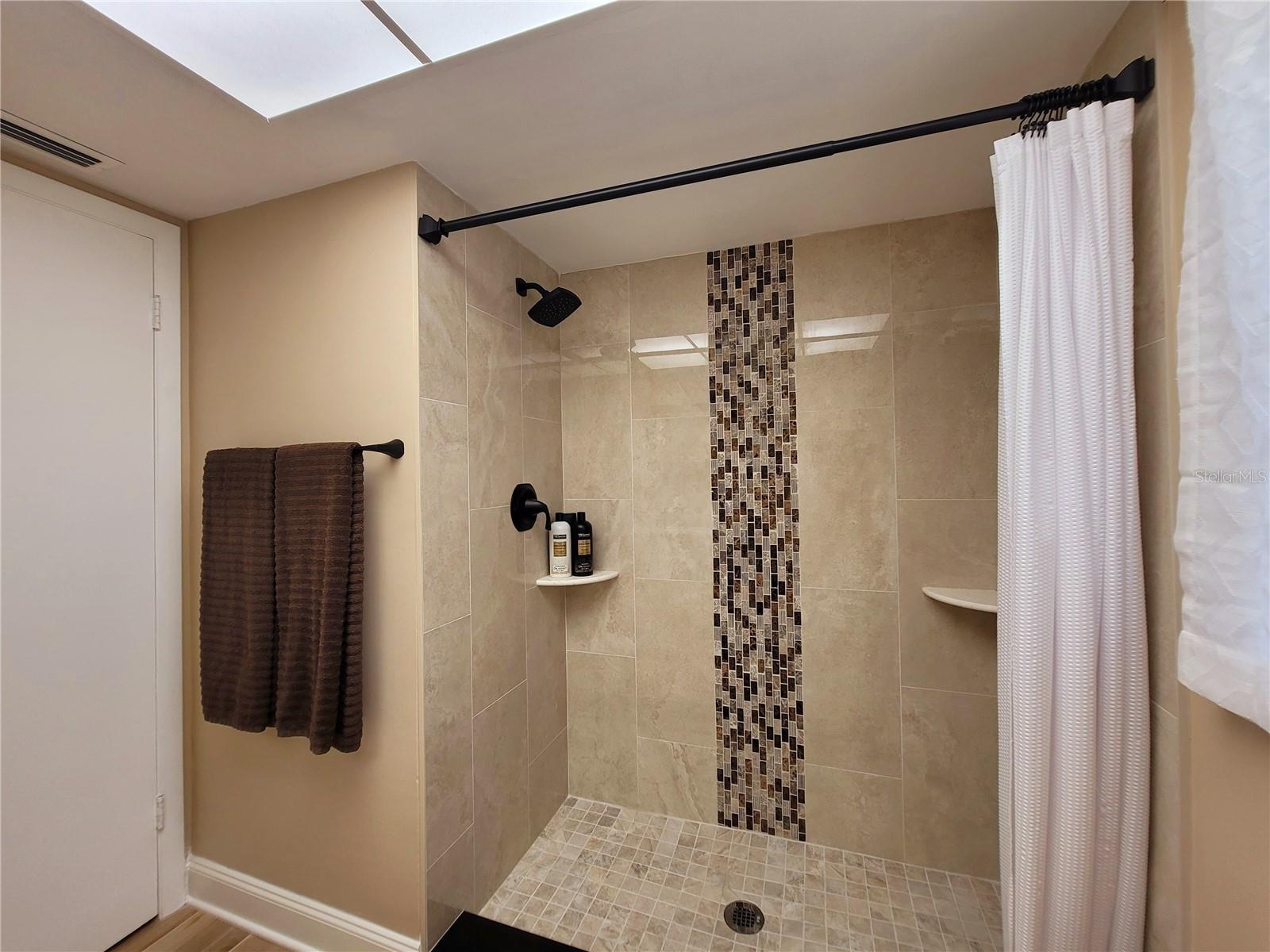 4815 SORRENTO CT, CAPE CORAL, FL — photo 21