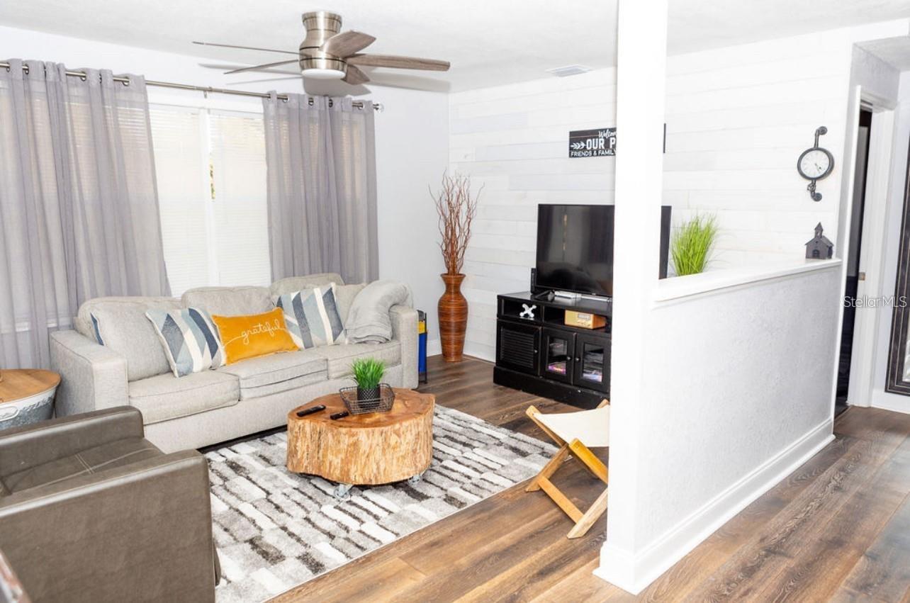 12706 FOREST ST, TAMPA, FL — photo 15