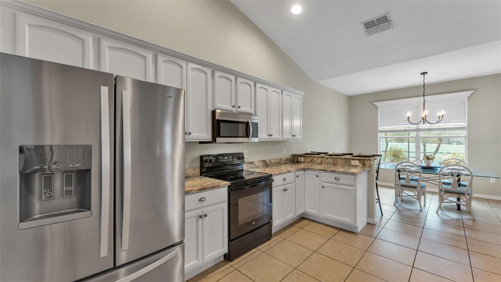 2985 VINTAGE VIEW CIR, LAKELAND, FL — photo 7