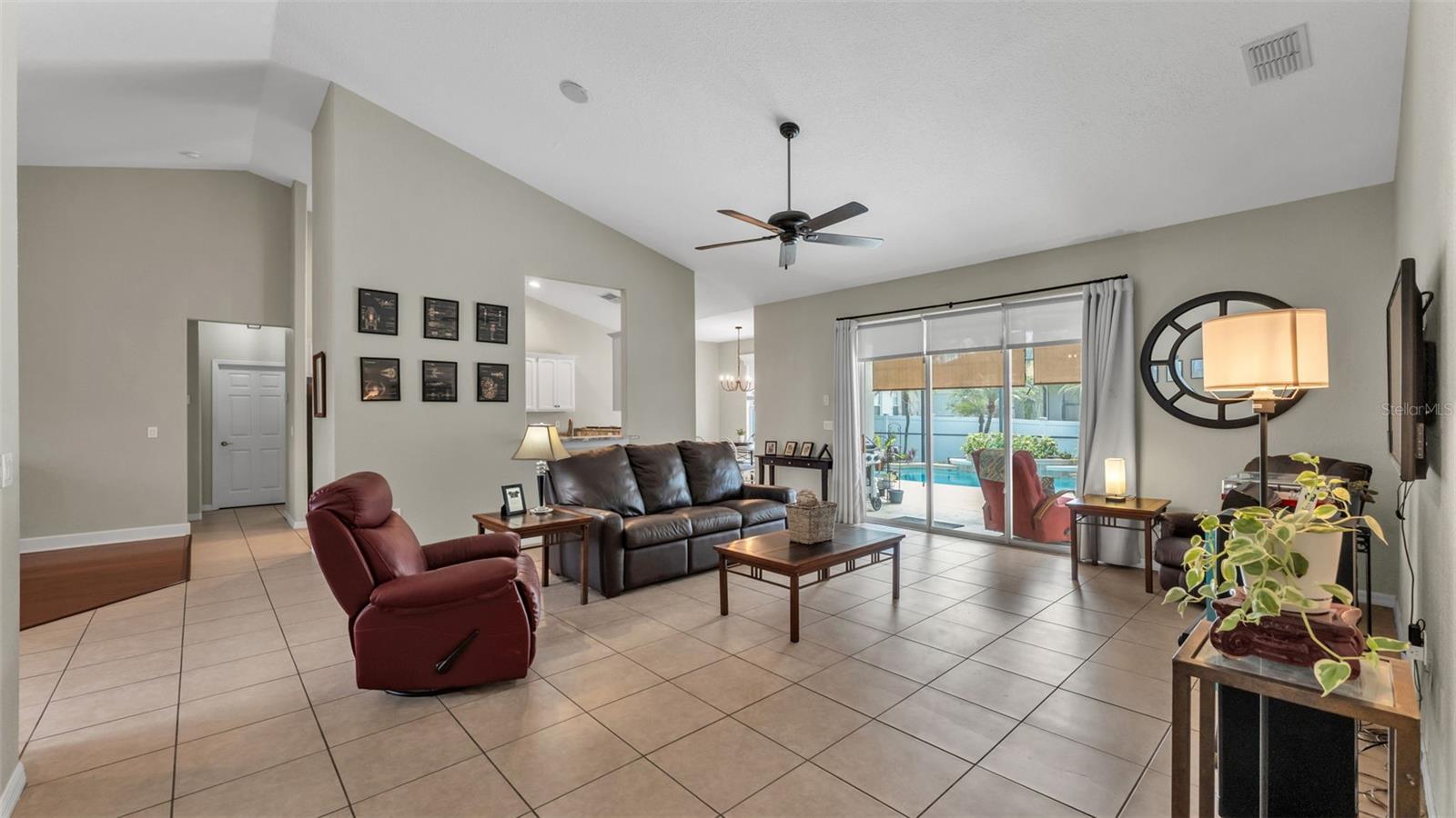 2985 VINTAGE VIEW CIR, LAKELAND, FL — photo 8