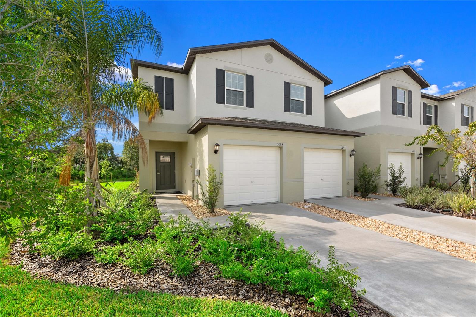 5095 CAPRI HARBOR DR, WIMAUMA, FL