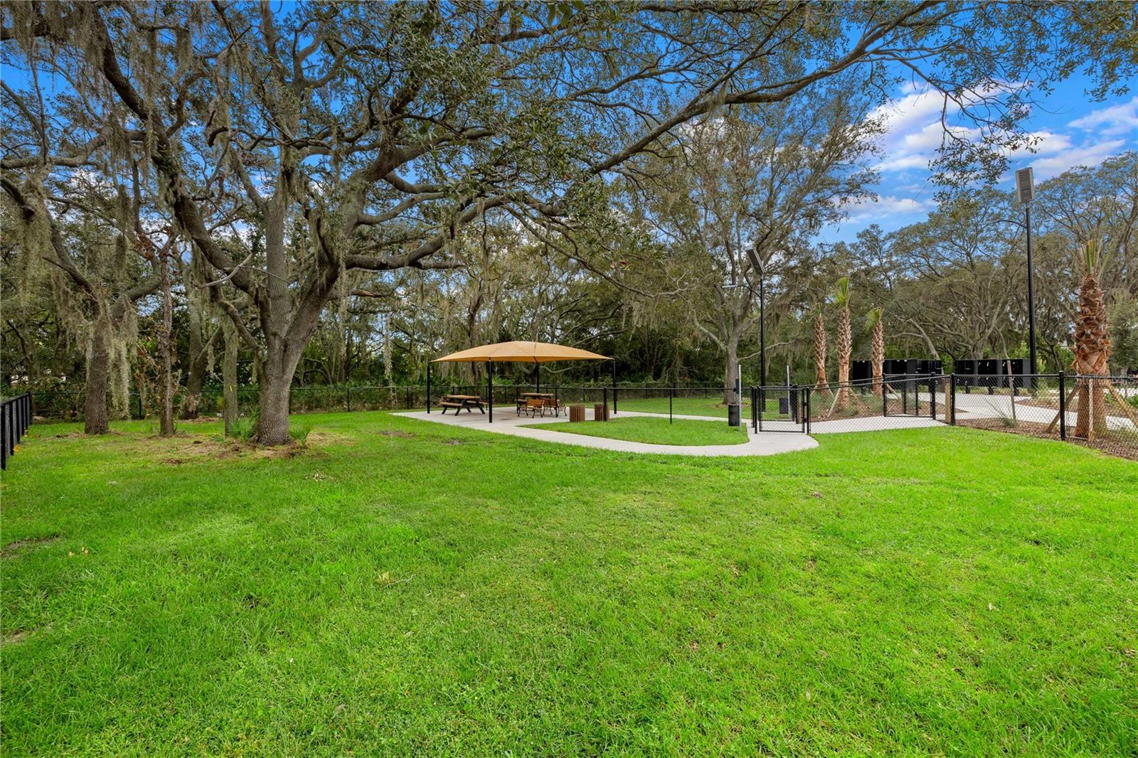 5095 CAPRI HARBOR DR, WIMAUMA, FL — photo 19