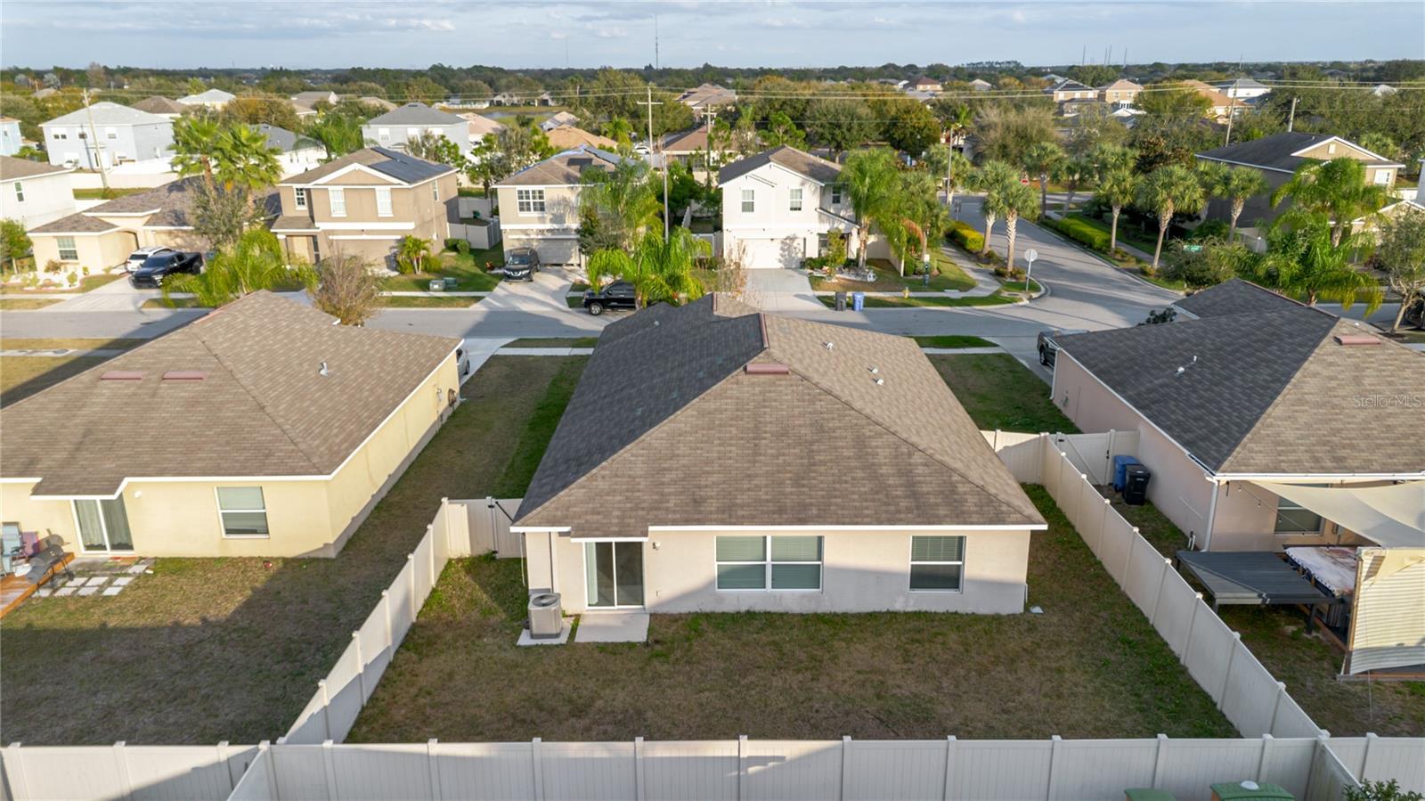 304 CASCADE BEND, RUSKIN, FL — photo 29