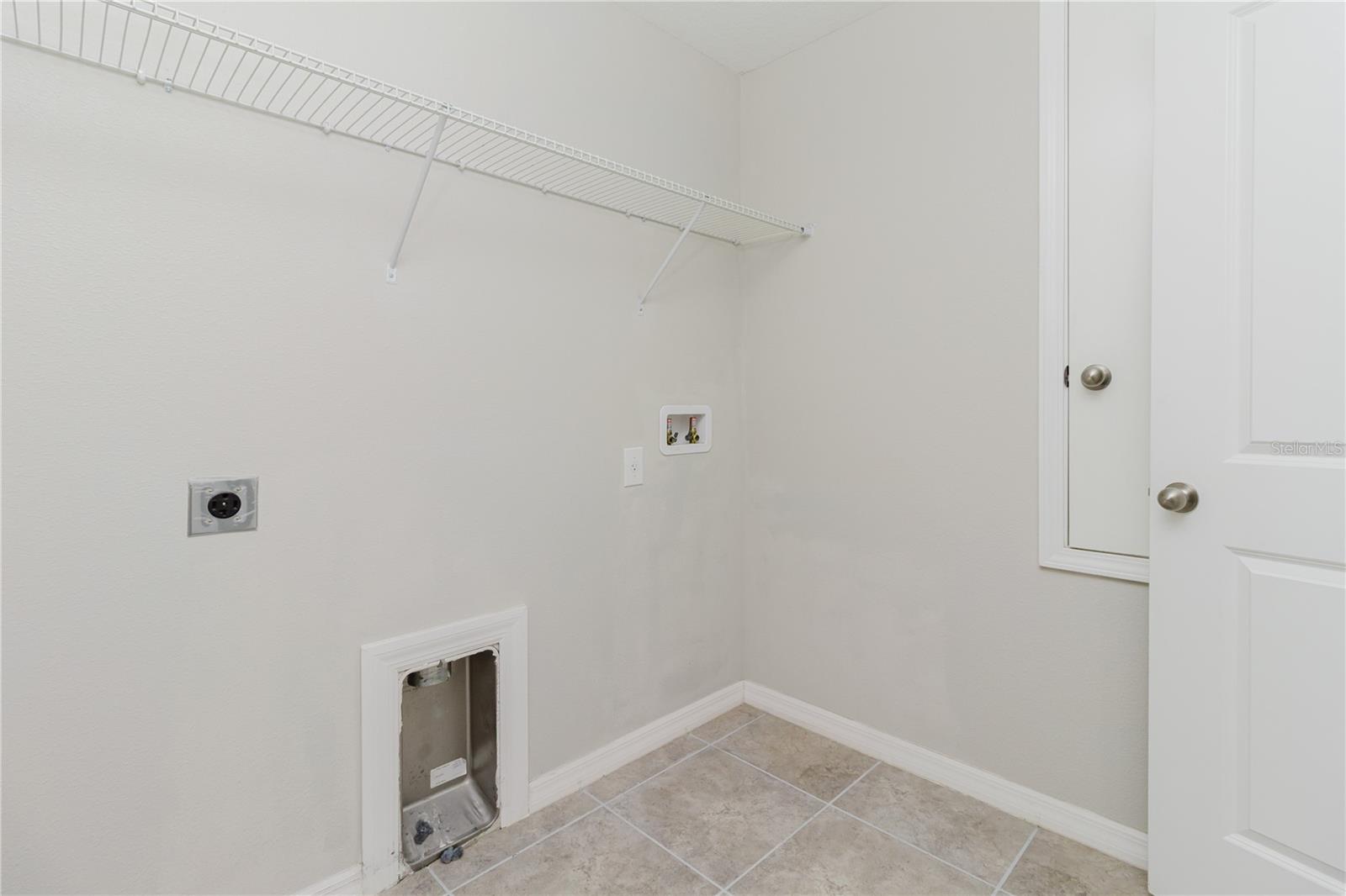 304 CASCADE BEND, RUSKIN, FL — photo 41