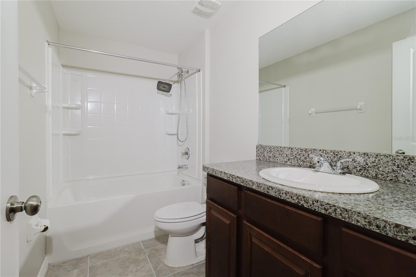 304 CASCADE BEND, RUSKIN, FL — photo 46