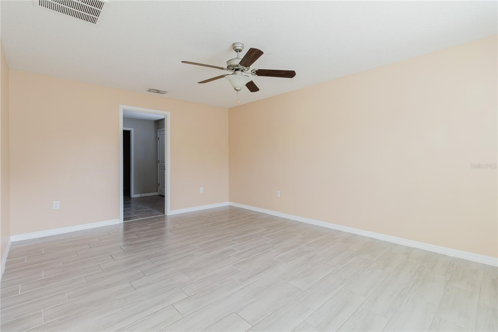 304 CASCADE BEND, RUSKIN, FL — photo 55