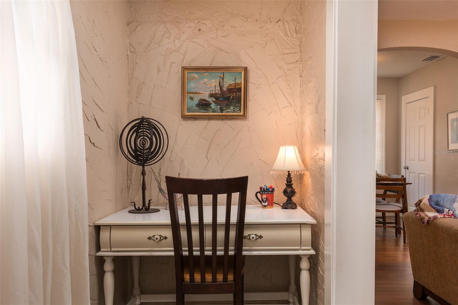 3655 N 1ST (UPPER UNIT) AVE, ST PETERSBURG, FL — photo 5