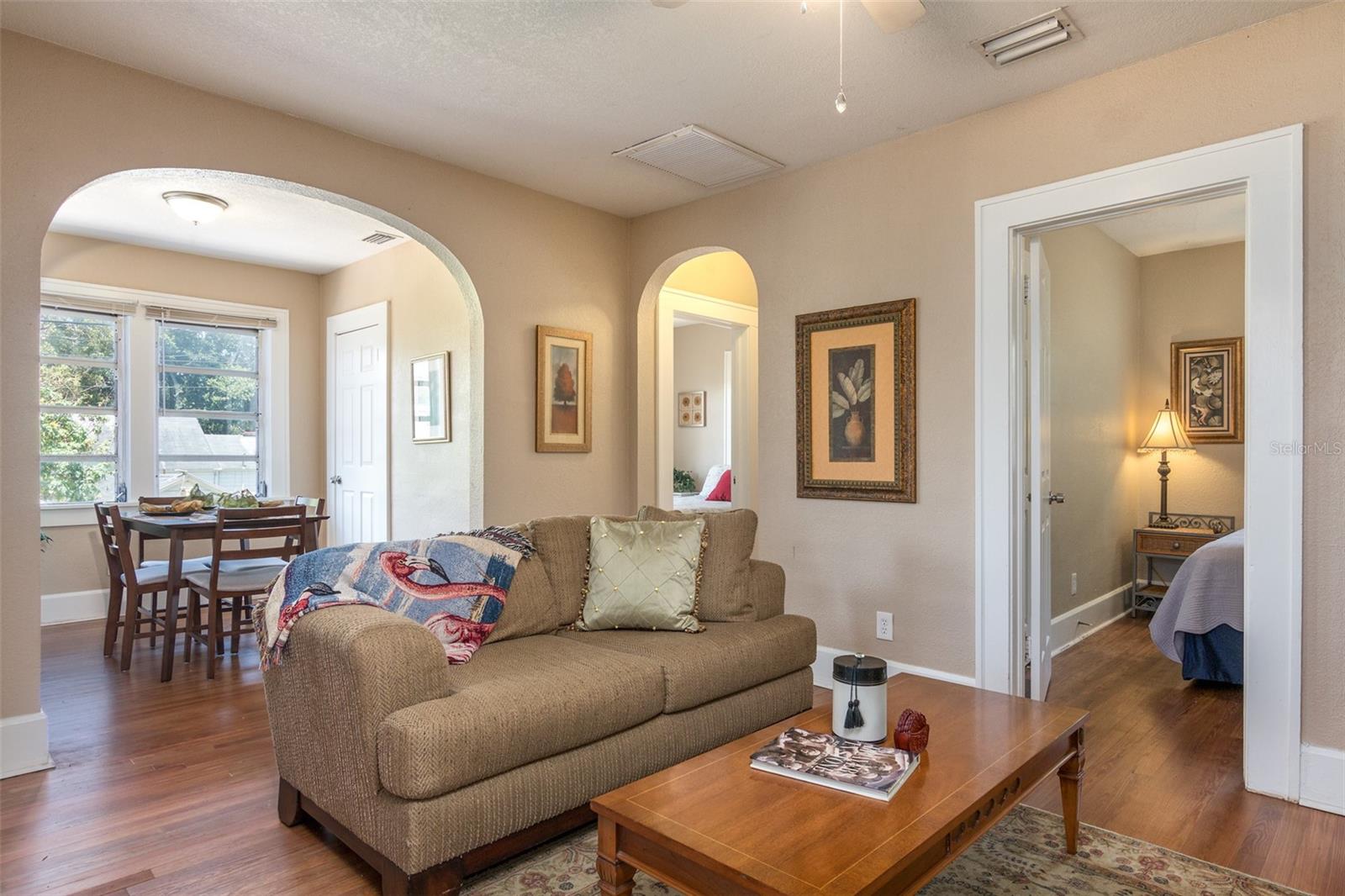 3655 N 1ST (UPPER UNIT) AVE, ST PETERSBURG, FL — photo 19
