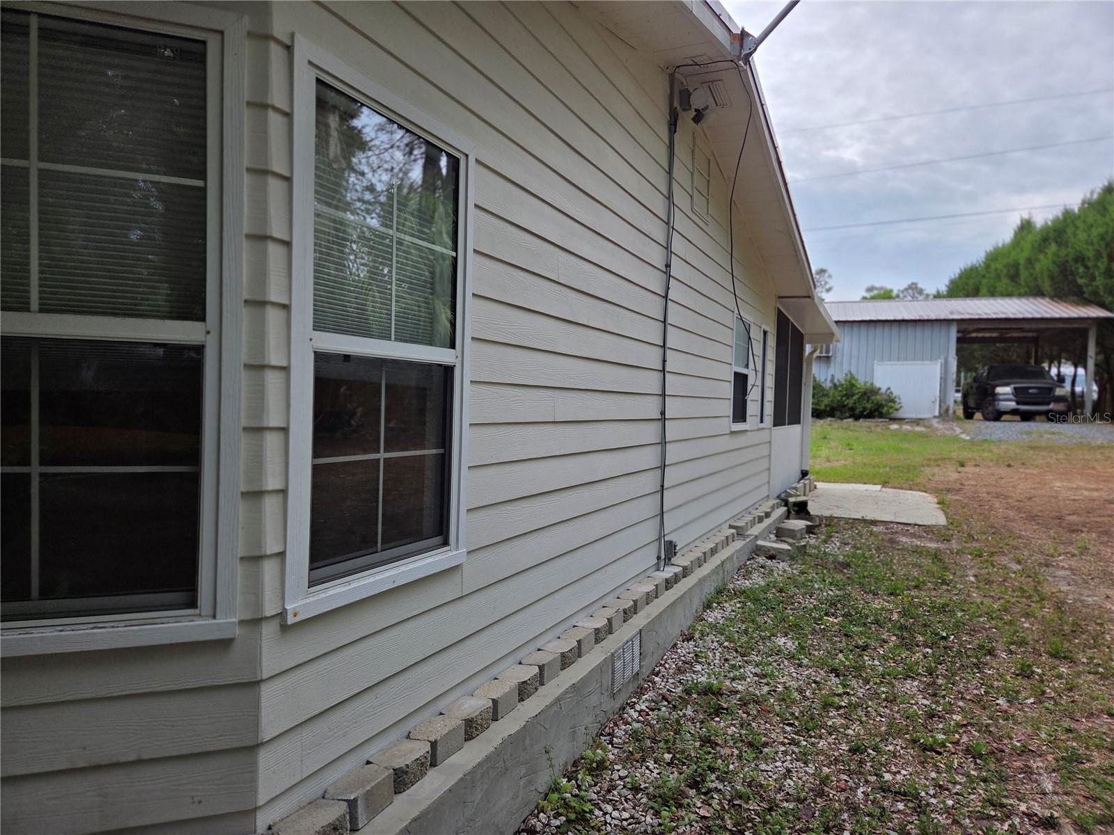 421 MARGARET ST, BRONSON, FL — photo 9