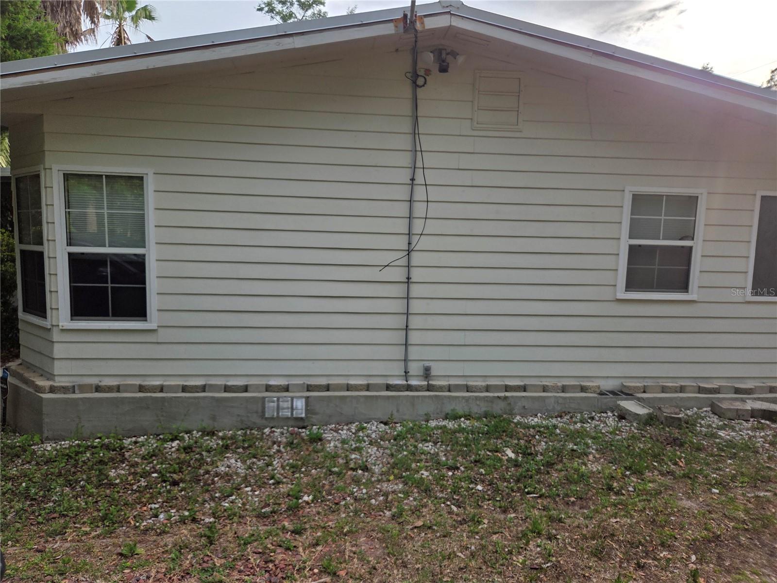 421 MARGARET ST, BRONSON, FL — photo 10