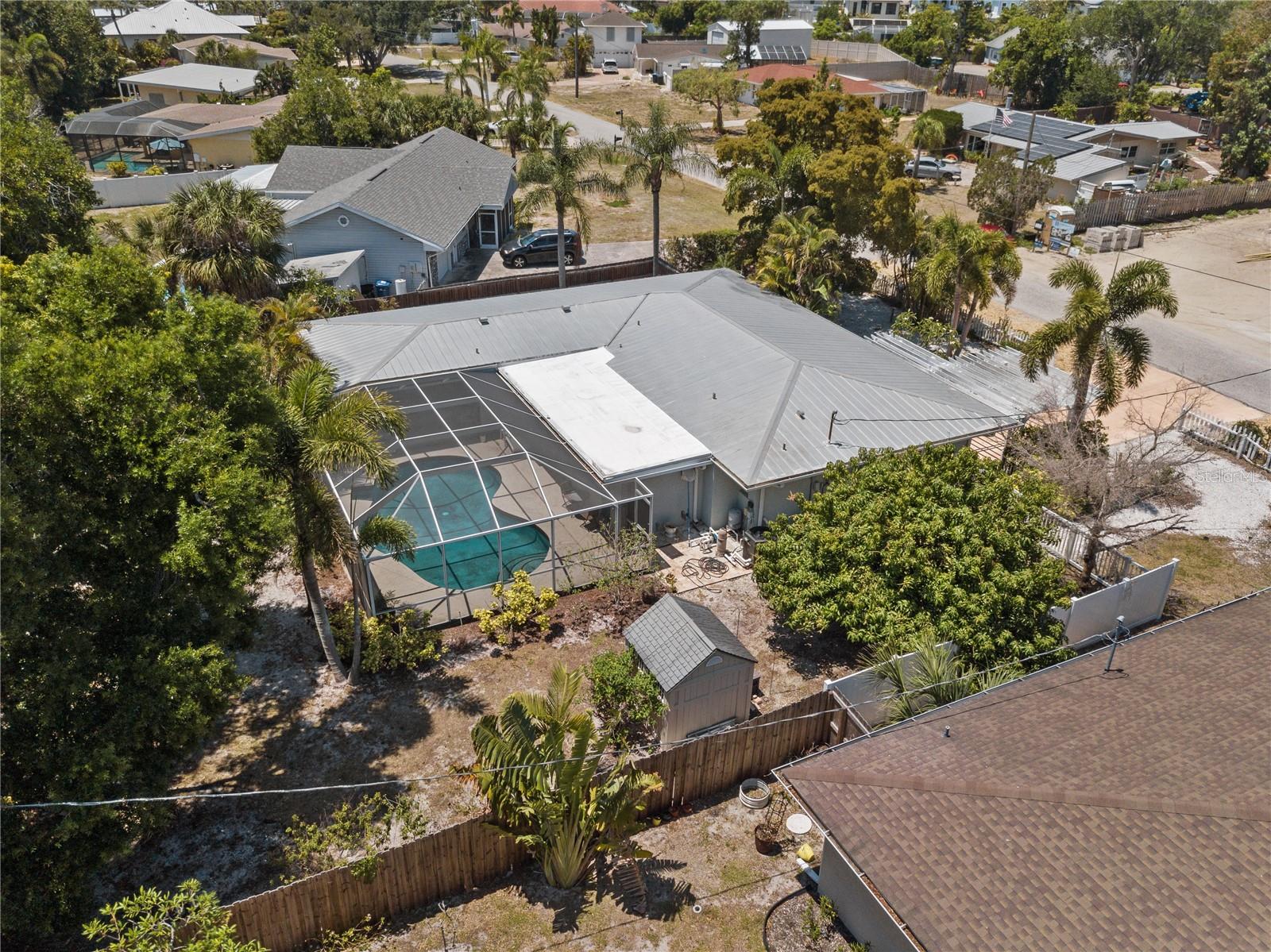 7860 HOLIDAY DR, SARASOTA, FL — photo 5