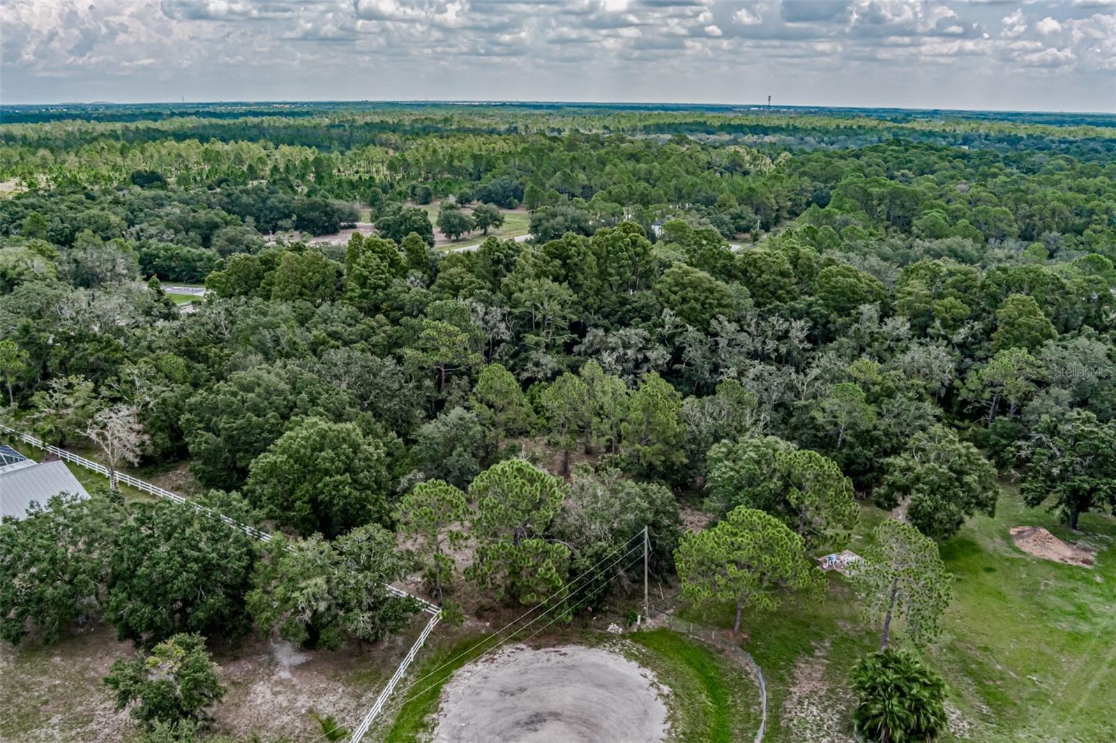 401 INDIAN MEADOW CT, WIMAUMA, FL — photo 2
