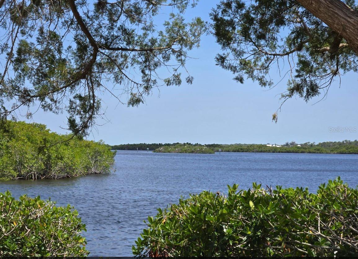 527 BLACKBURN BLVD, NORTH PORT, FL — photo 60