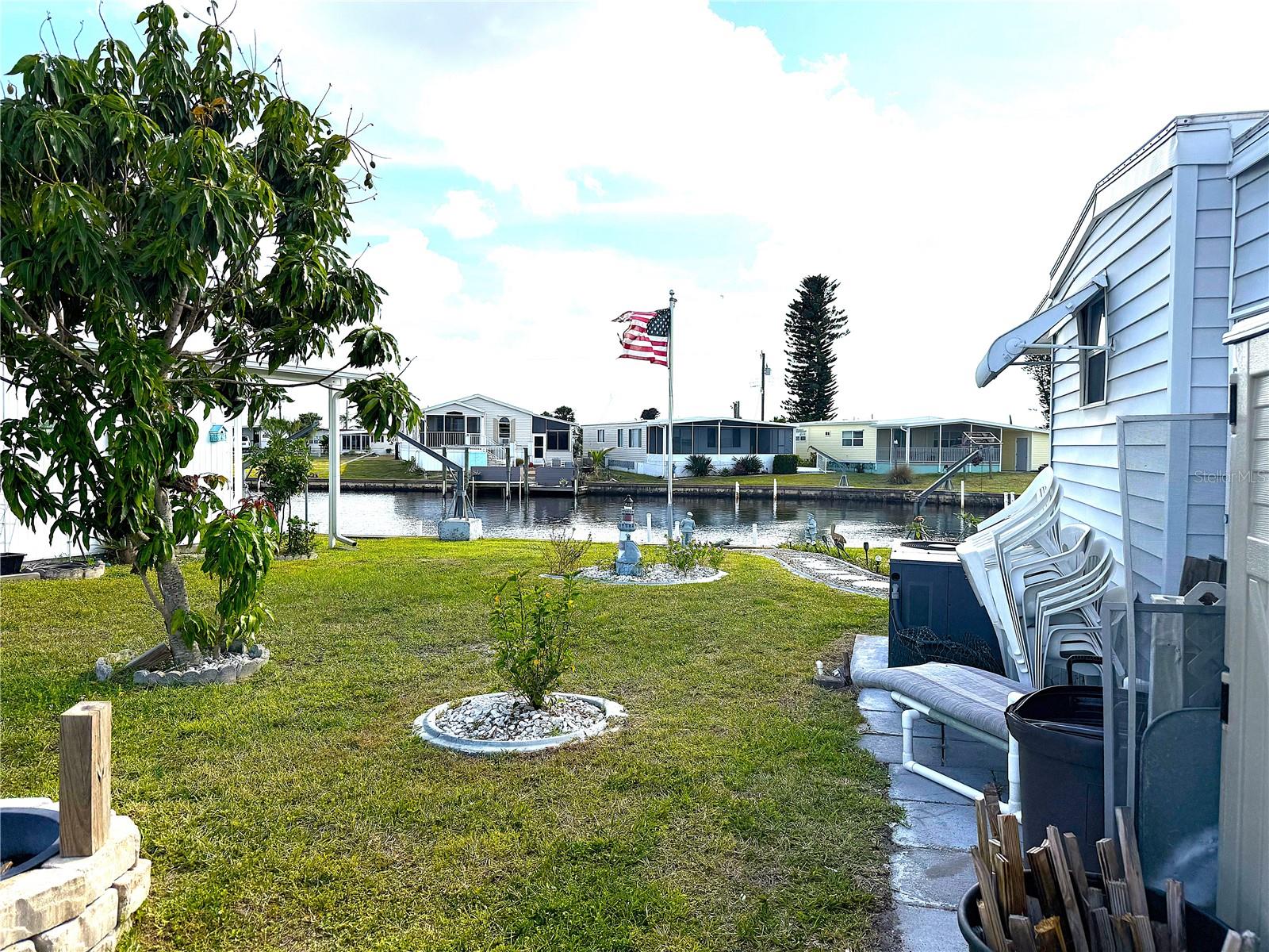 527 BLACKBURN BLVD, NORTH PORT, FL — photo 26
