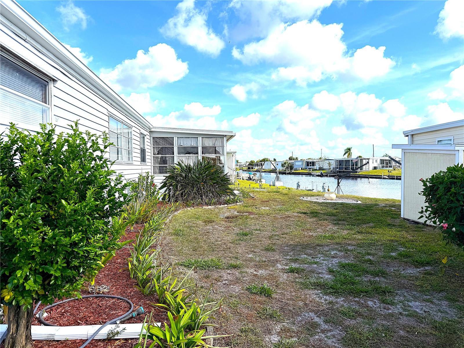527 BLACKBURN BLVD, NORTH PORT, FL — photo 27