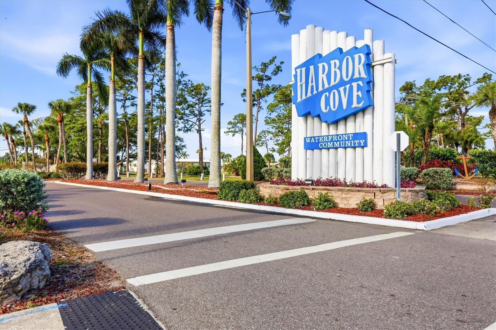 527 BLACKBURN BLVD, NORTH PORT, FL — photo 39