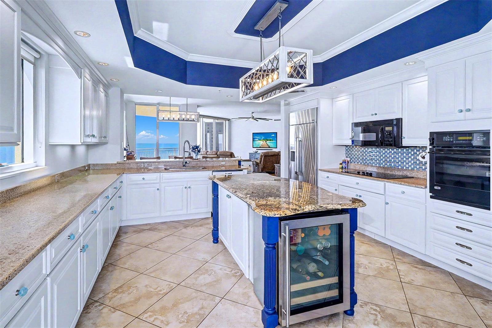 15208 GULF BLVD #601, MADEIRA BEACH, FL — photo 10