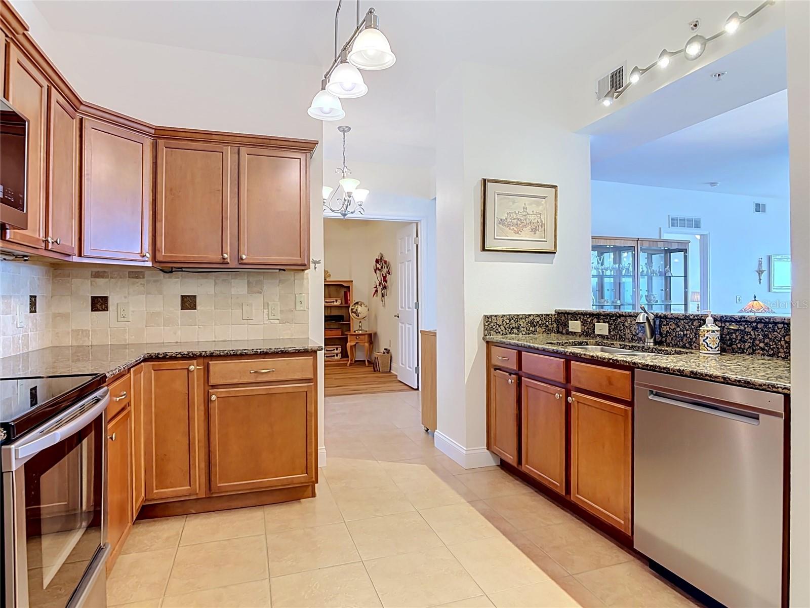 2801 S RIDGEWOOD AVE #1111, SOUTH DAYTONA, FL — photo 10