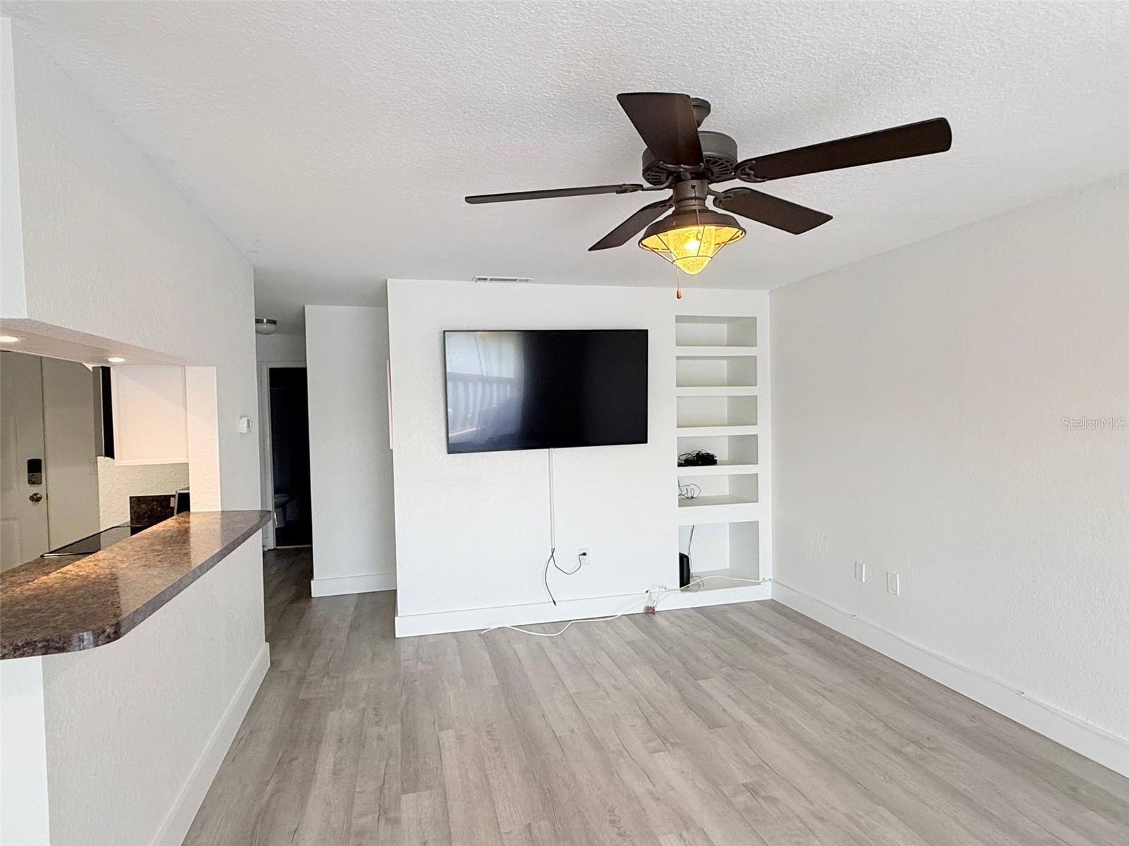 11409 8TH ST N #1506, ST PETERSBURG, FL — photo 3