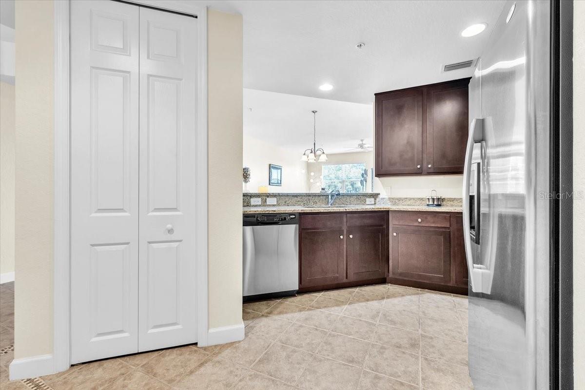 2001 BAL HARBOR BLVD #2207, PUNTA GORDA, FL — photo 9