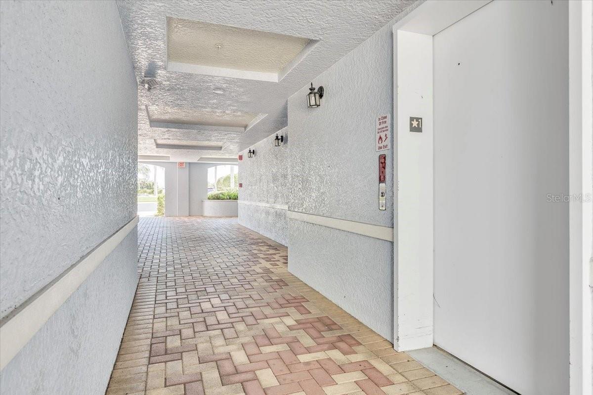 2001 BAL HARBOR BLVD #2207, PUNTA GORDA, FL — photo 33