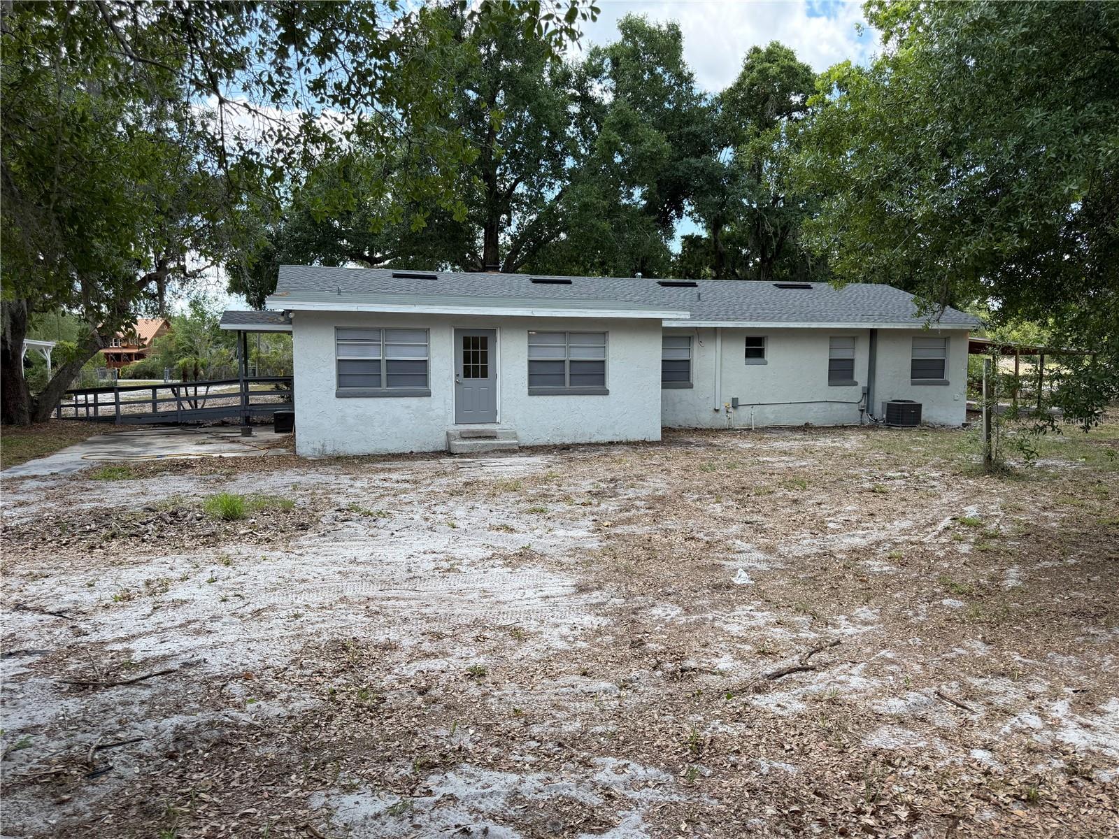 8351 WAKEFORD RD, LAKE WALES, FL