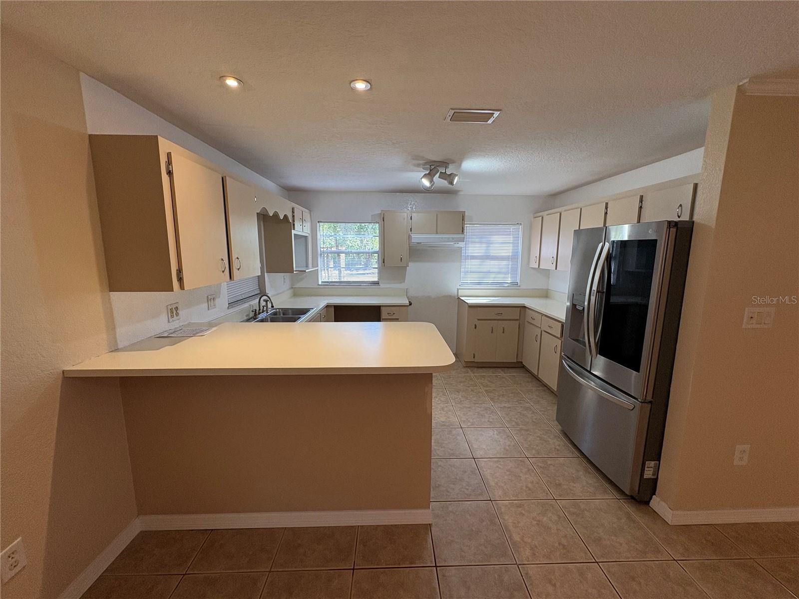 8351 WAKEFORD RD, LAKE WALES, FL — photo 7