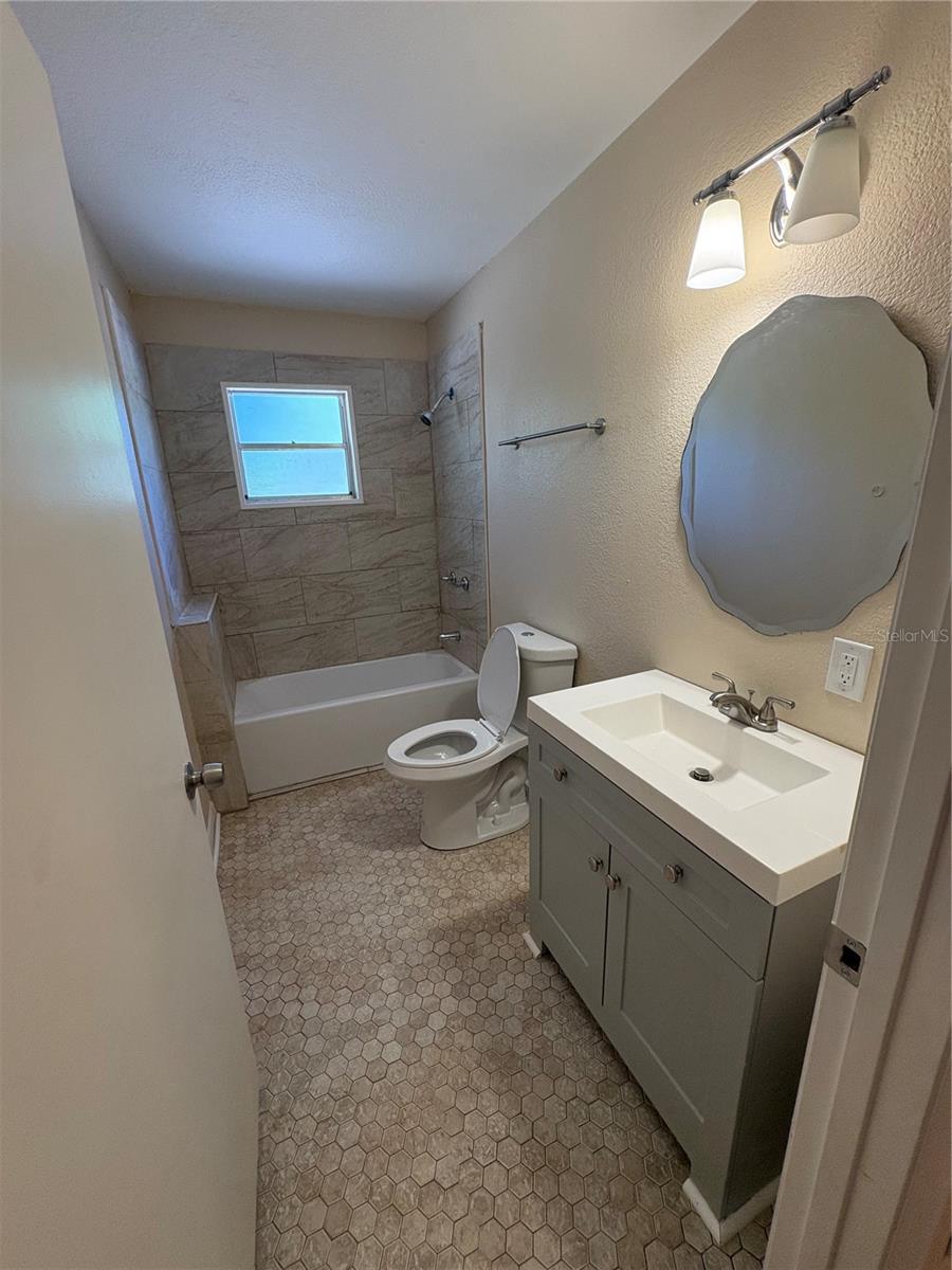 8351 WAKEFORD RD, LAKE WALES, FL — photo 11