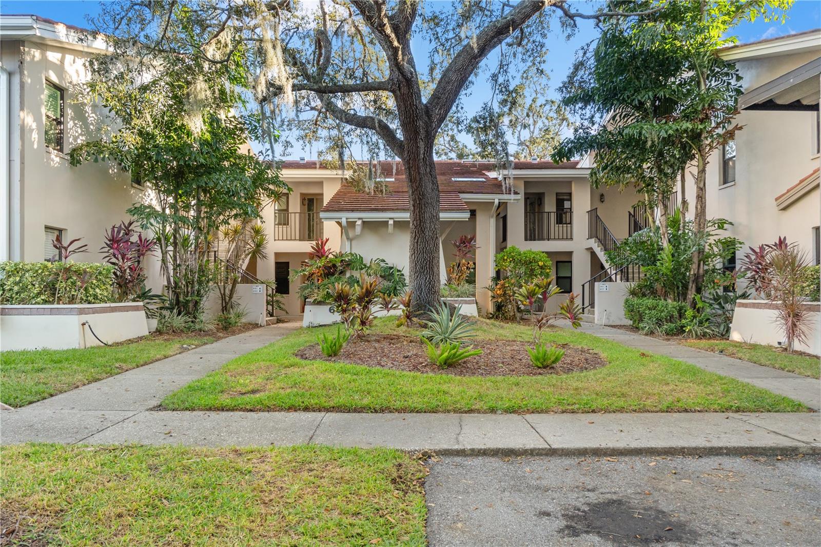 300 S FLORIDA AVE #600F, TARPON SPRINGS, FL — photo 2