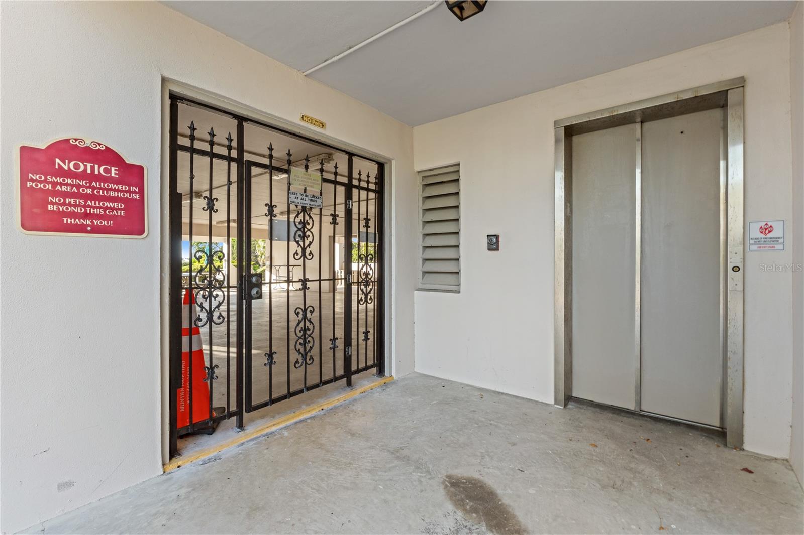 300 S FLORIDA AVE #600F, TARPON SPRINGS, FL — photo 37